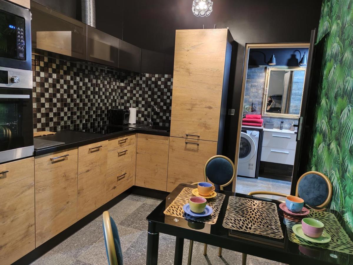 Apartamenty Centrum Krawiecka Zielona Góra Extérieur photo